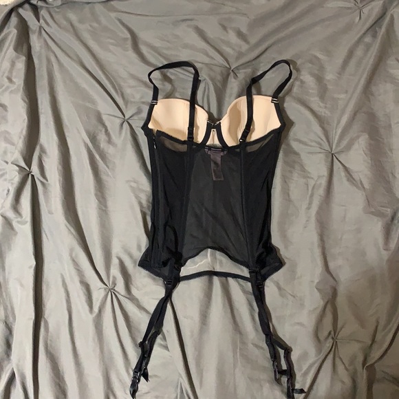 Never been worn Victoria’s Secret corset top - Picture 4 of 7